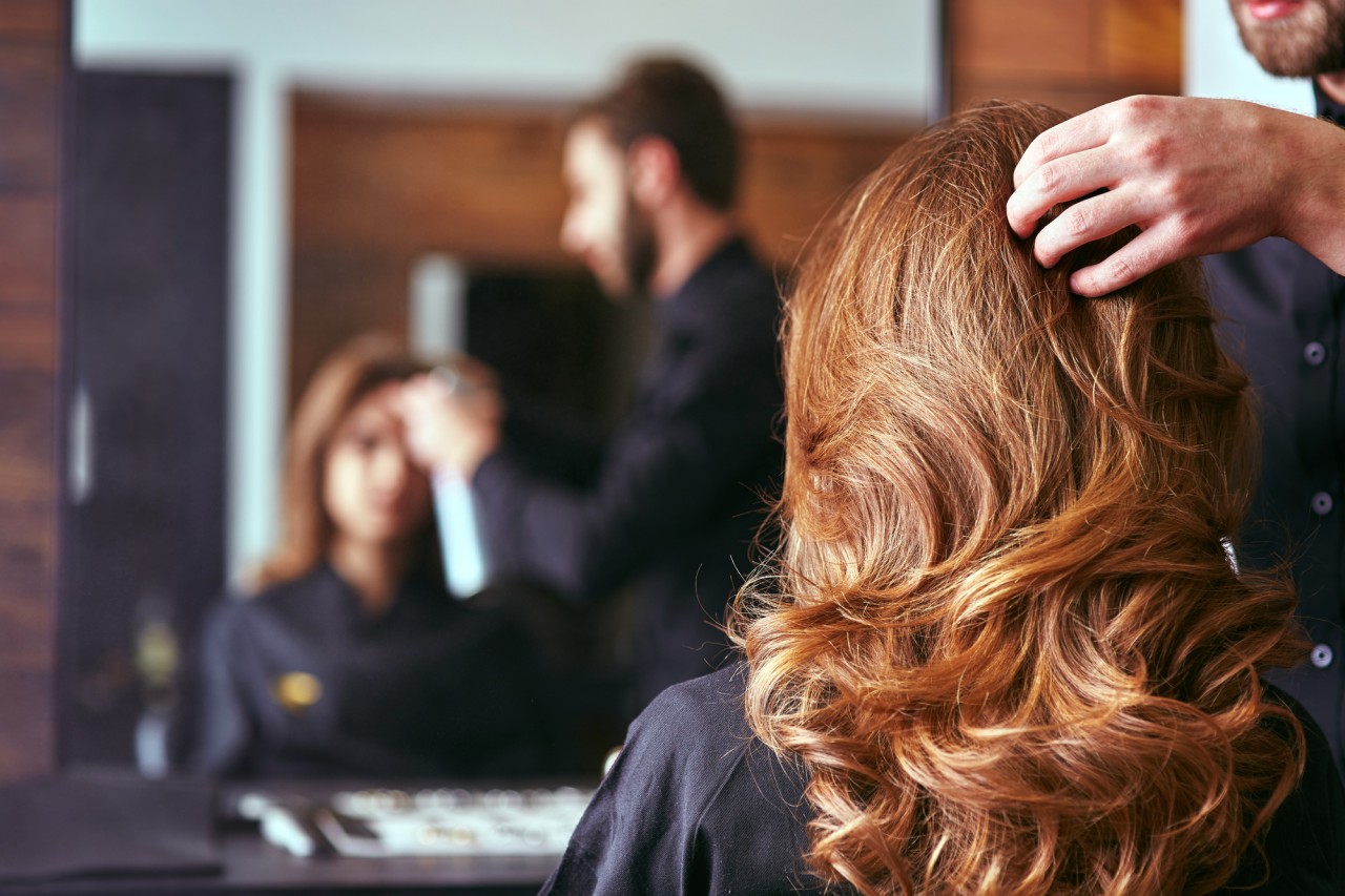 How to Become a Hair Stylist: The Ultimate Guide